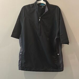 Short sleeved wind shirt/quarter zip